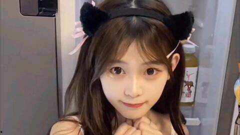 娱乐吃瓜酱模仿视频,趣味横生,笑料百出!